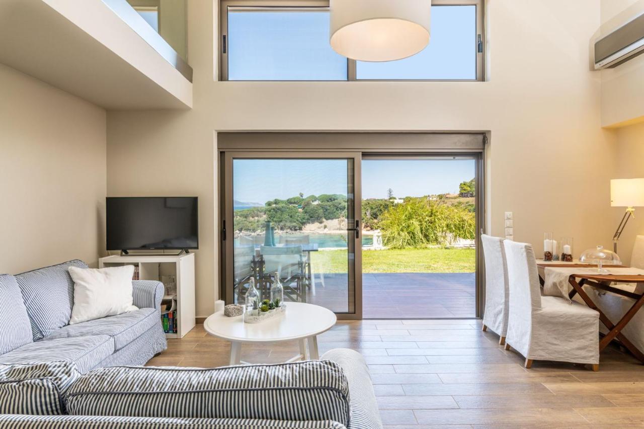 Villa Idyle - Beachfront Residence Tragana  Luaran gambar